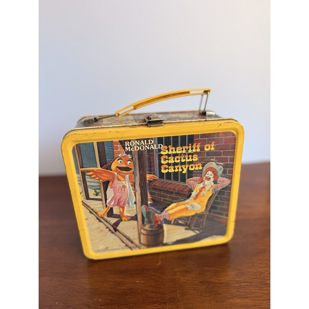 McDonald’s 1984 Original Metal Lunchbox Carry Case Yellow Multicolor